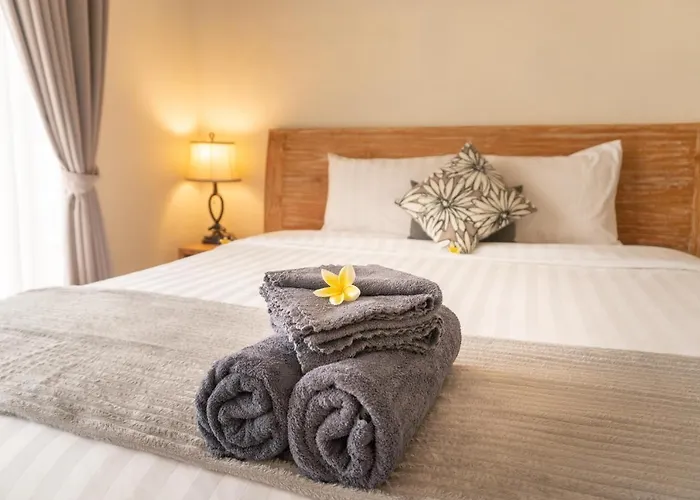 Townhouse, Pool & Kitchen, Ubud, Cucus Mondok Ubud