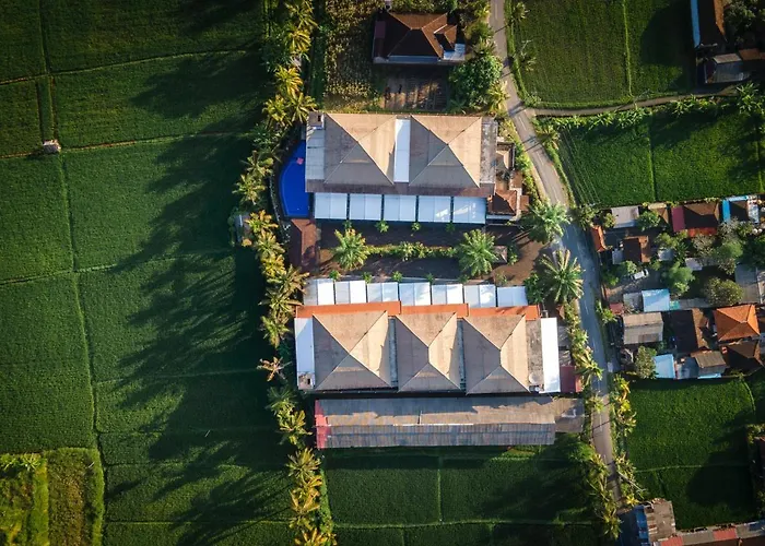 Townhouse, Pool & Kitchen, Ubud, Cucus Mondok 3* Ubud