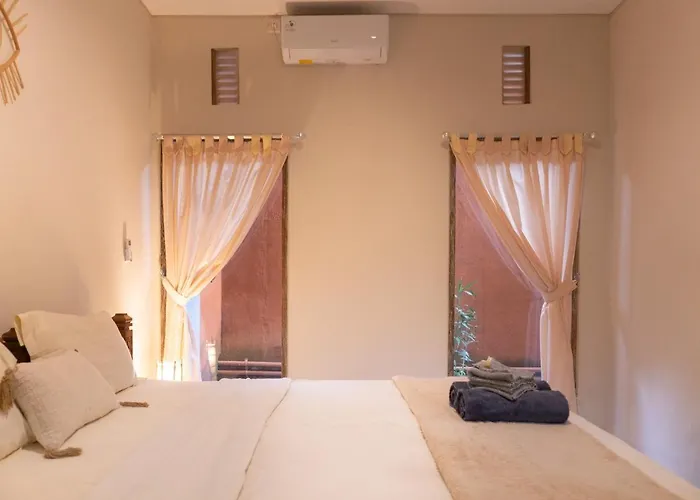 Apartahotel Townhouse, Pool & Kitchen, Ubud, Cucus Mondok 3*